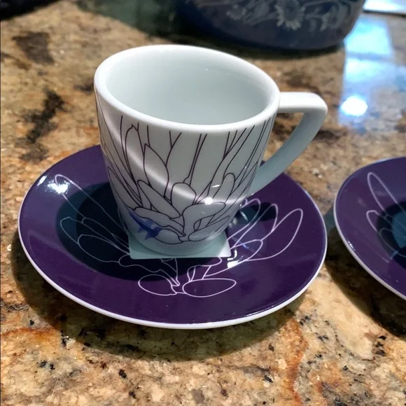 Nespresso set of 2 cups and saucers Rare 2008 Jinogalpa limited Edition